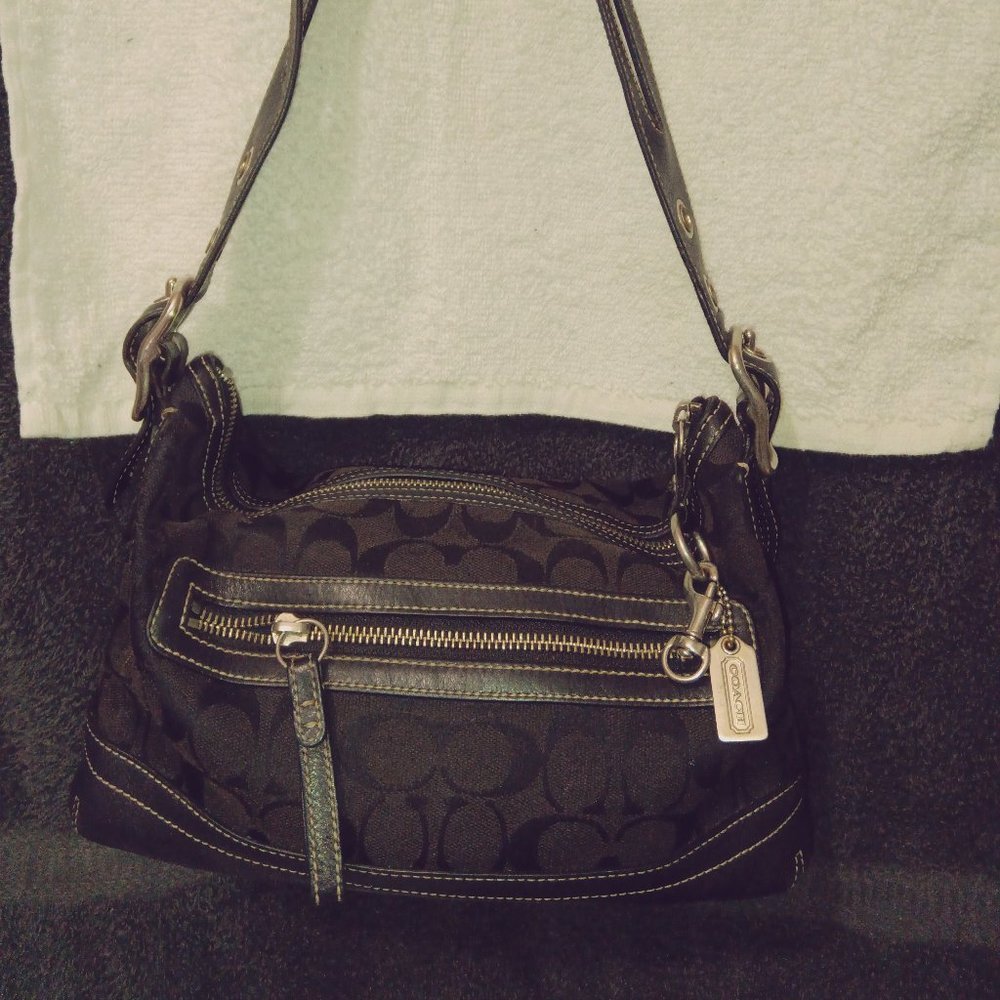 Black Coach Small Shoulder Bag Gem